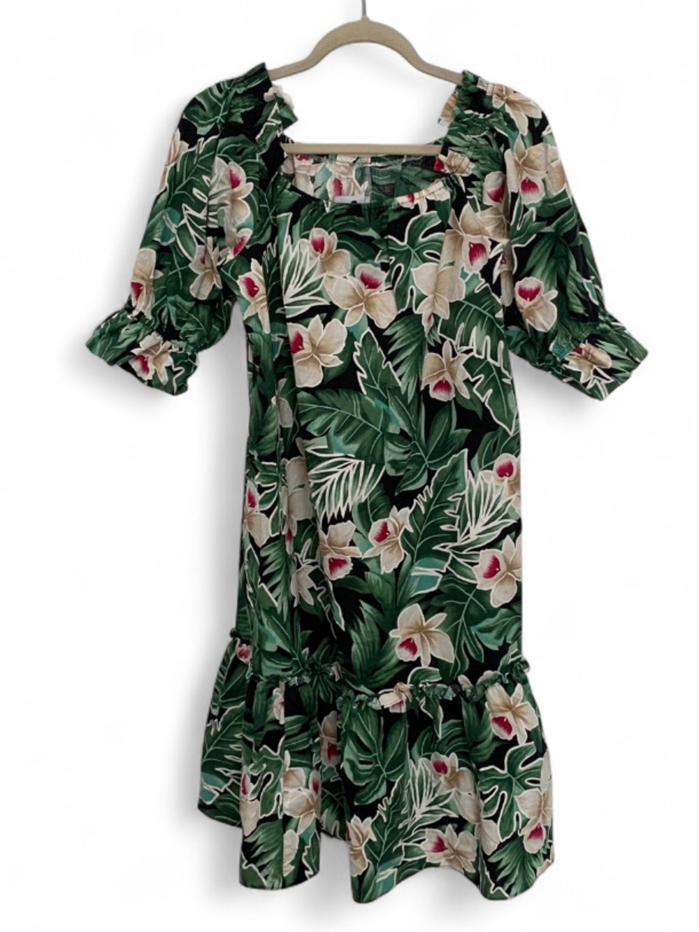 Vintage Hilo Hattie Green Tropical Floral Hawaiian Dress with Puff Sleeves